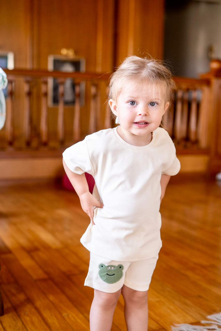Cream Frog Short