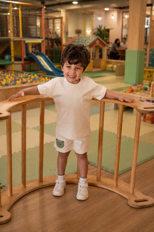 Cream Frog Short + T-Shirt Set