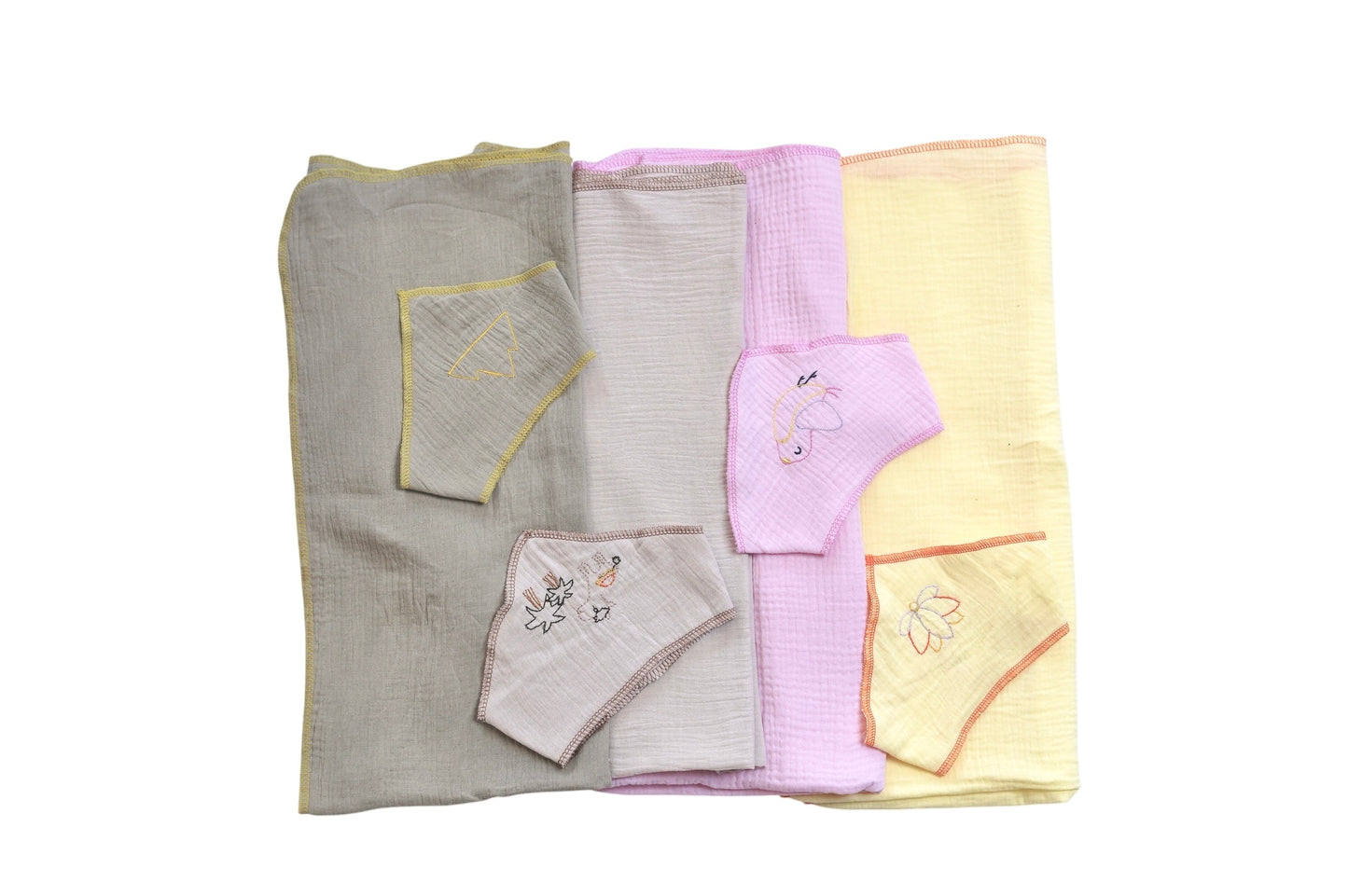 Blanket & bib